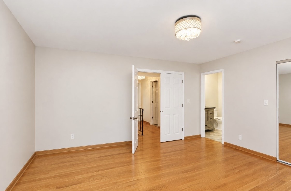 Gallery Image 19