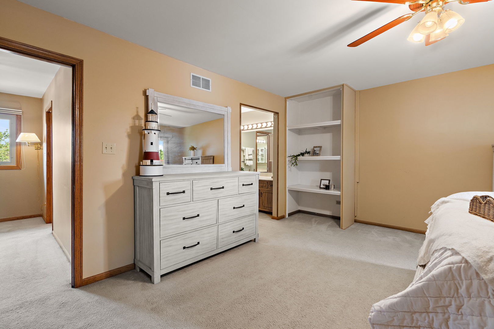 Gallery Image 18