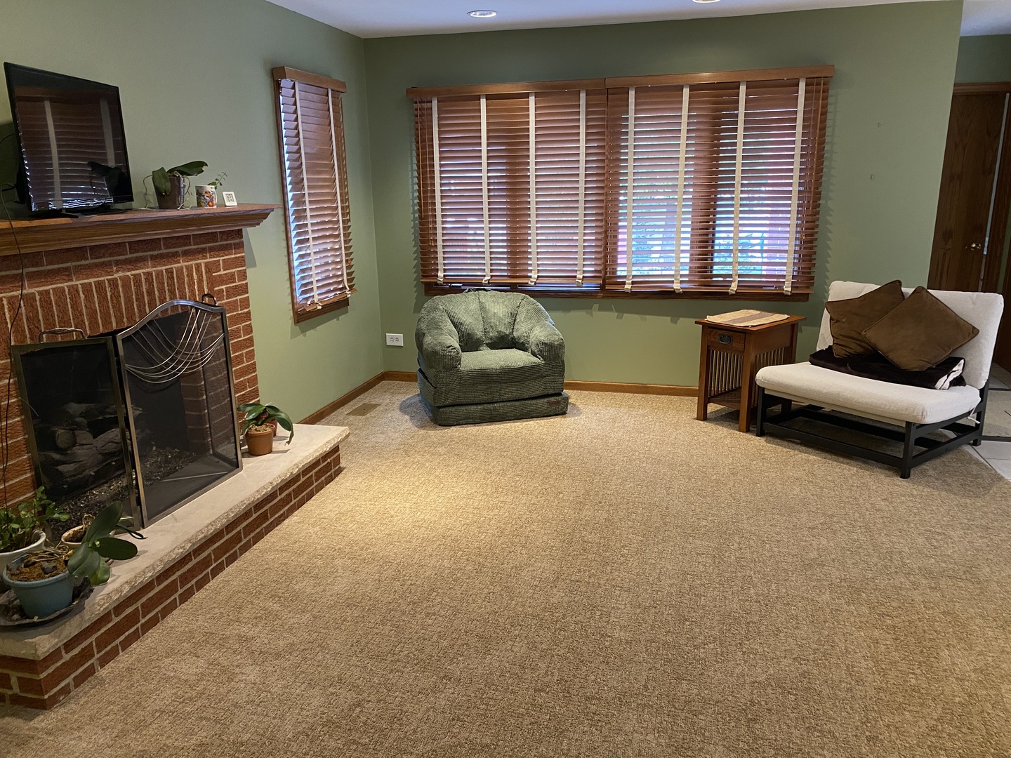 Gallery Image 16