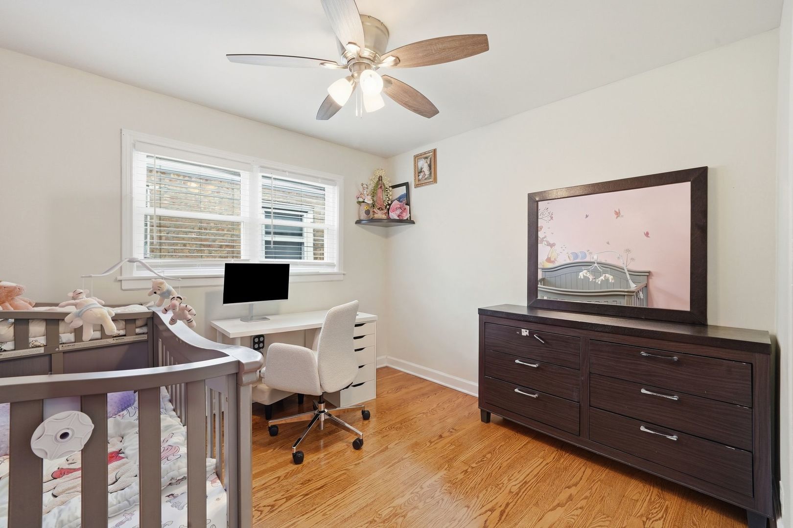 Gallery Image 12