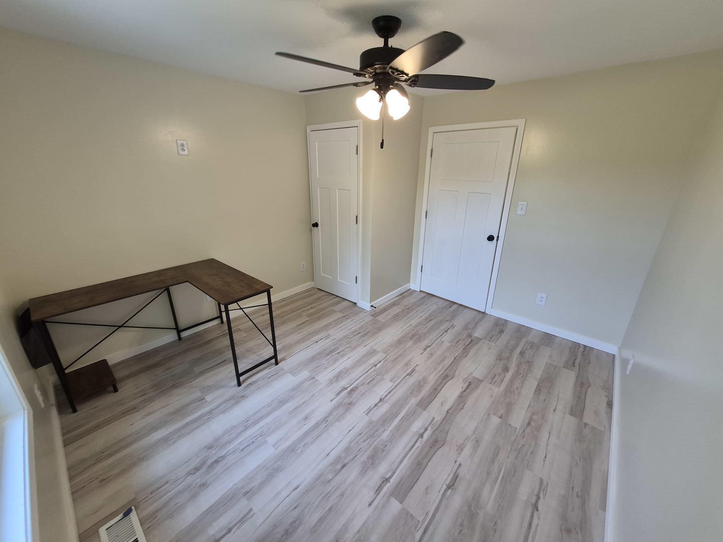 Gallery Image 17