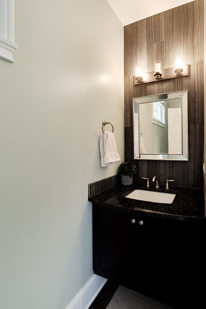 Gallery Image 10