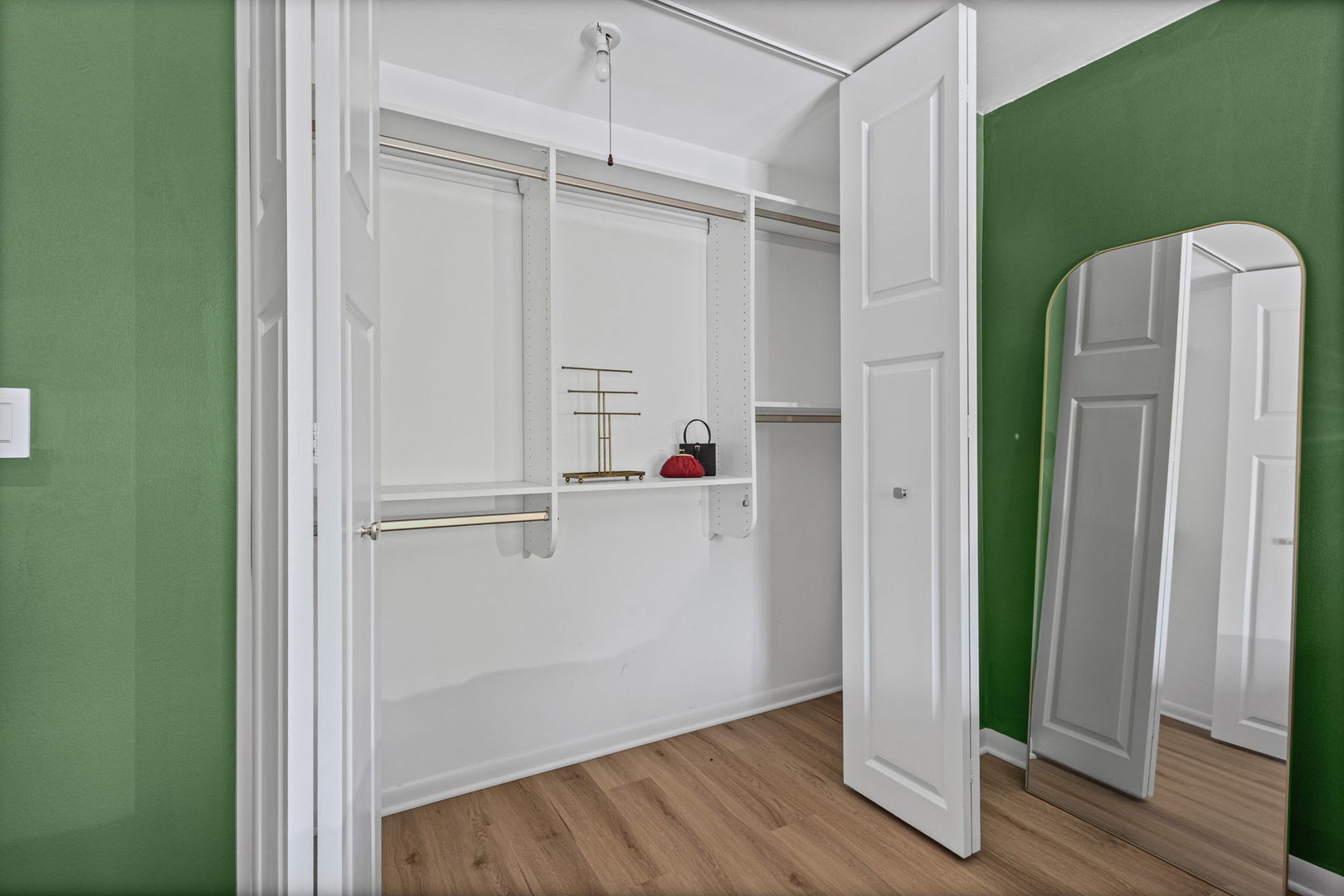 Gallery Image 16