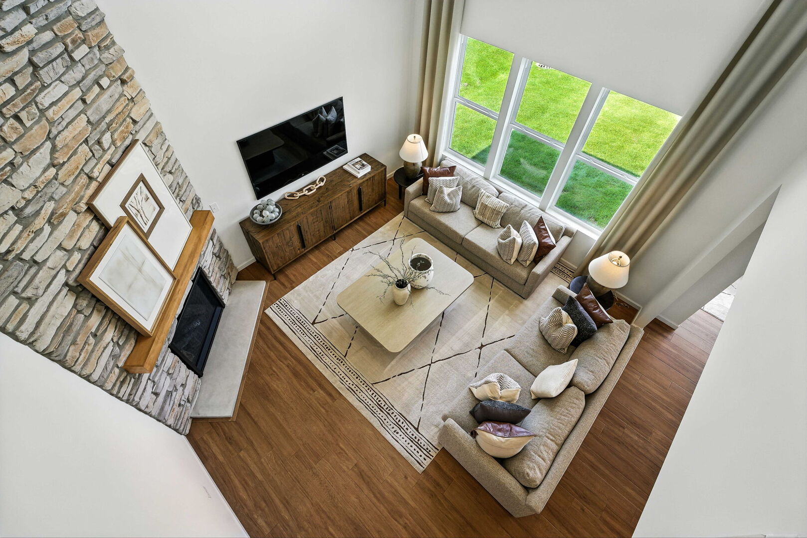 Gallery Image 15