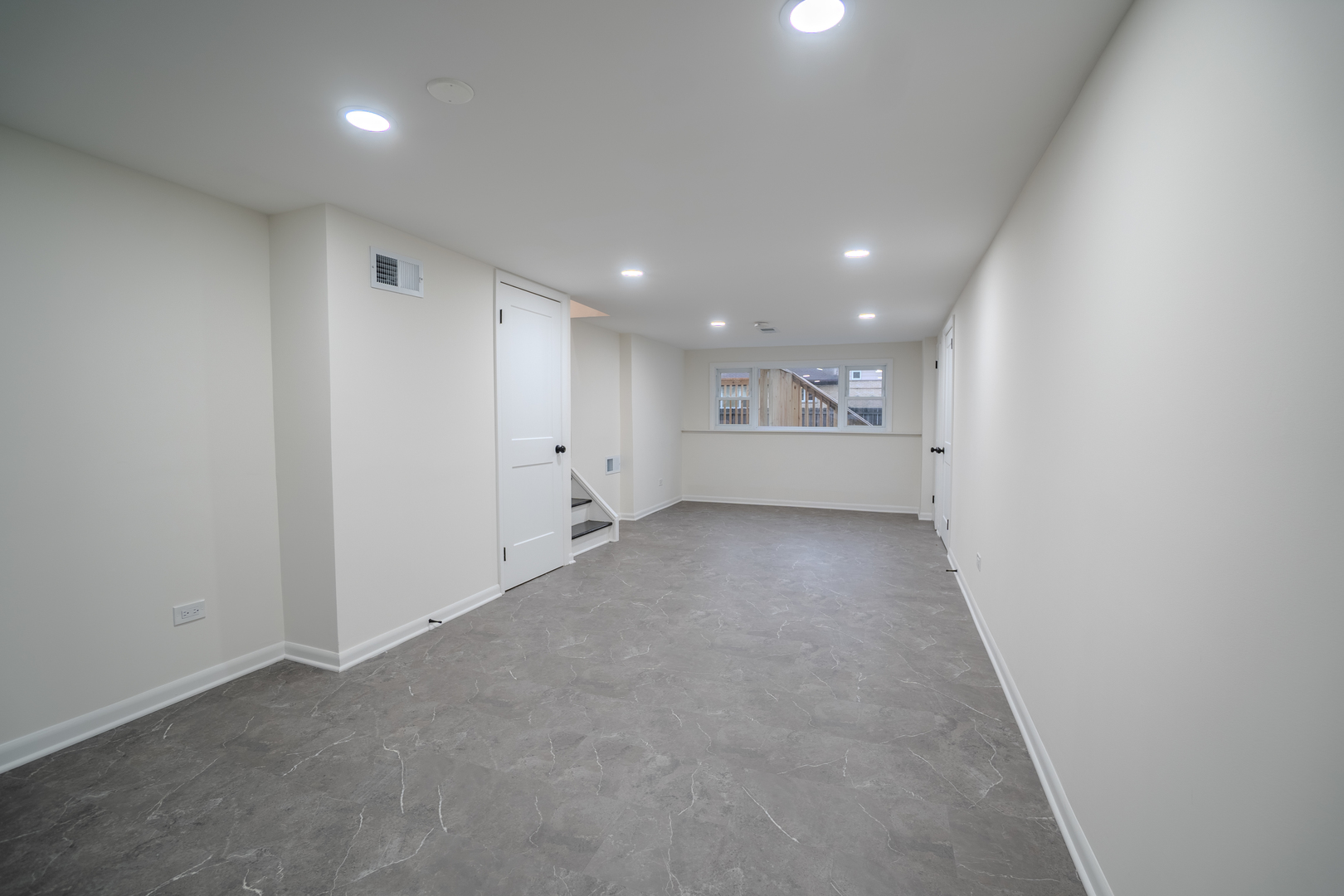 Gallery Image 18