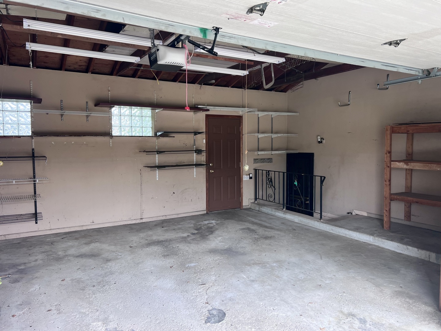 Gallery Image 16