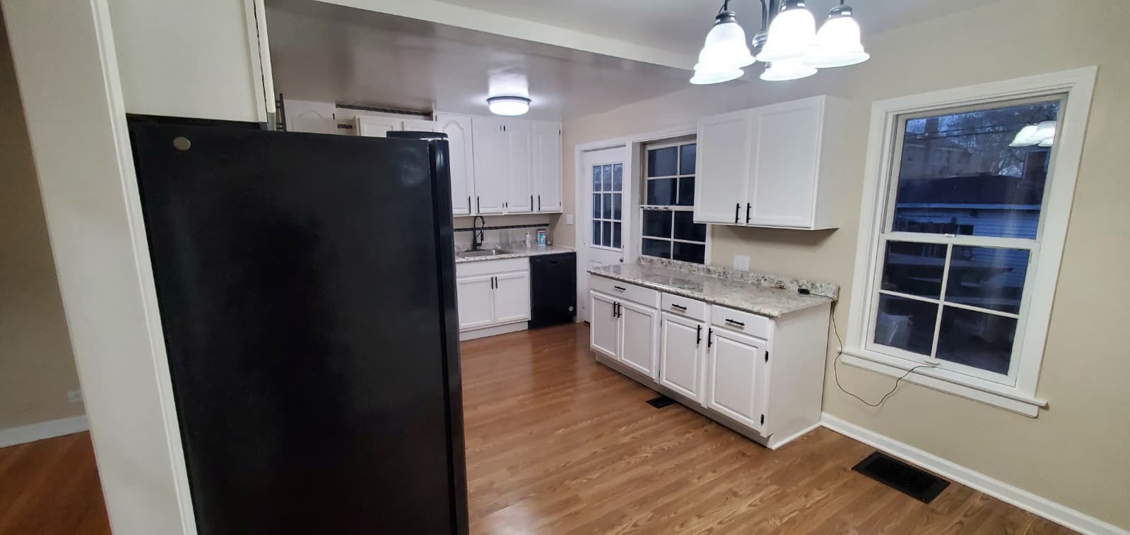 Gallery Image 13