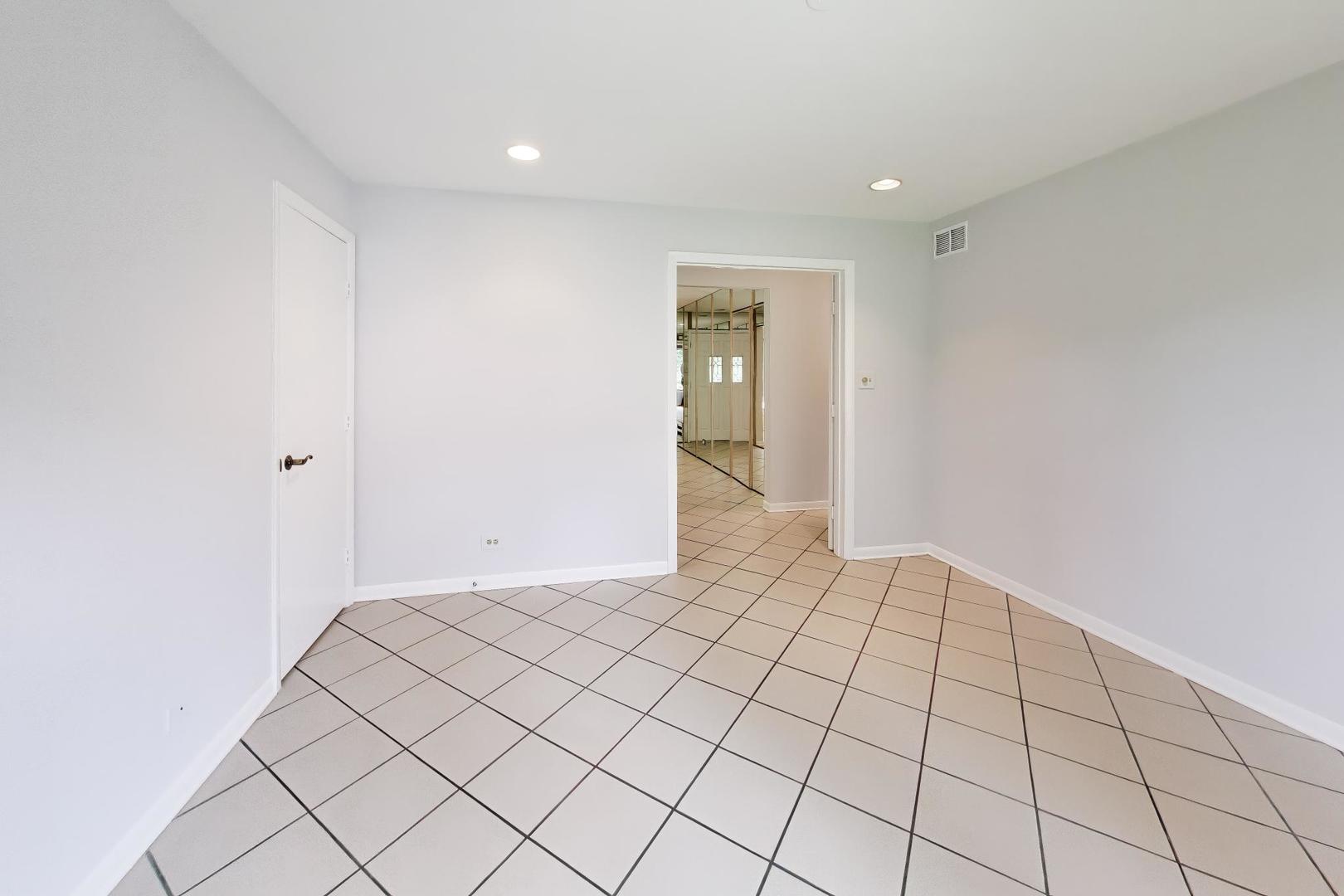 Gallery Image 19