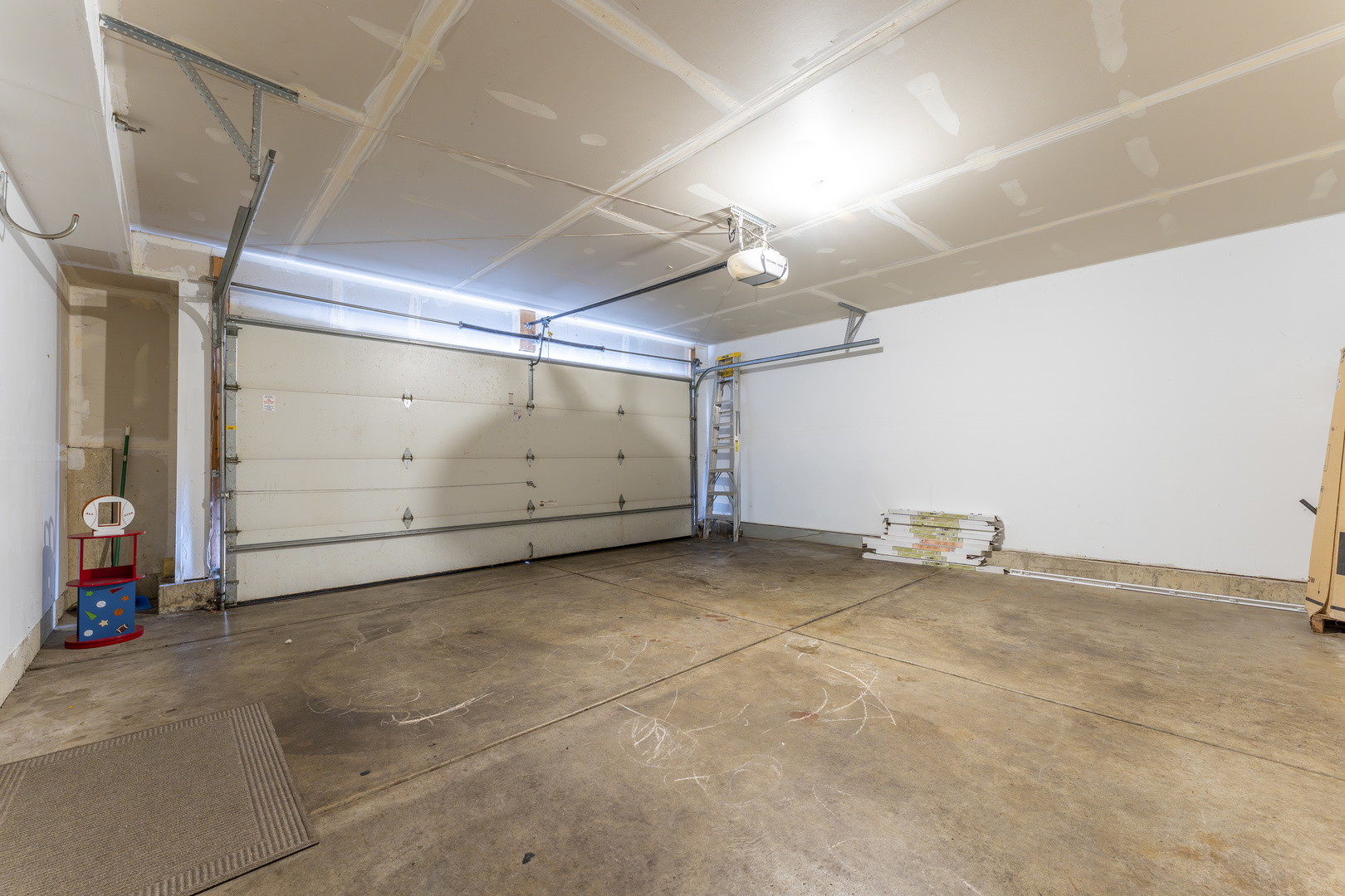 Gallery Image 19