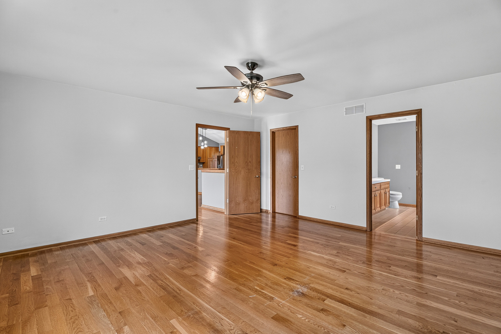 Gallery Image 19