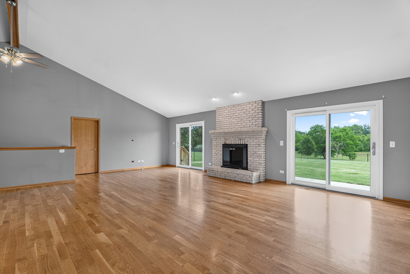 Gallery Image 13