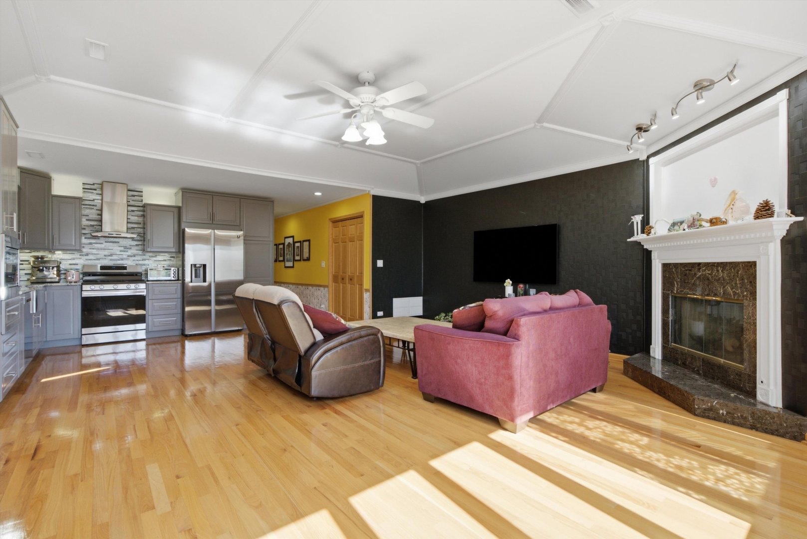 Gallery Image 13