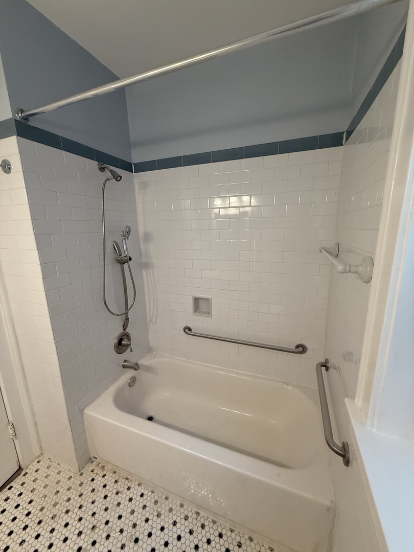 Gallery Image 10