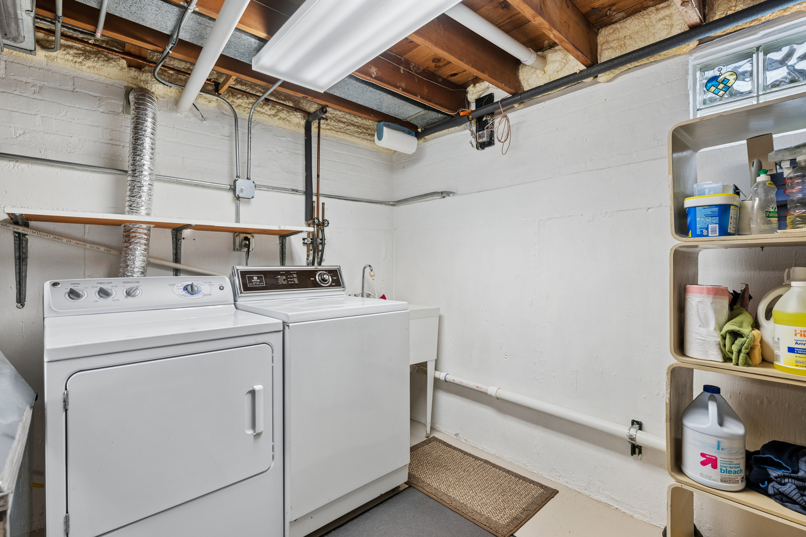 Gallery Image 15