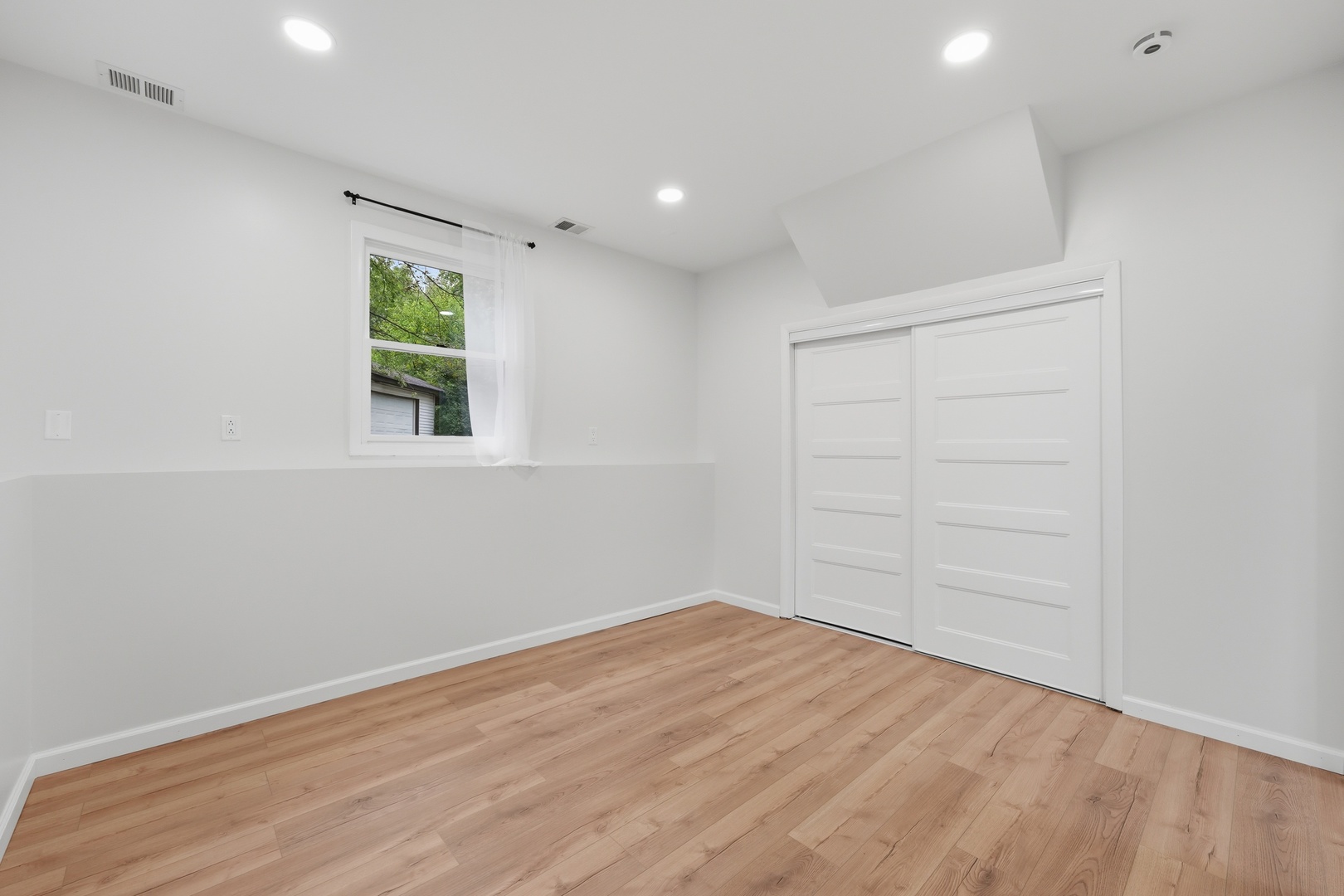Gallery Image 18