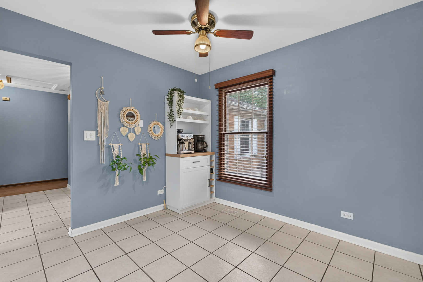 Gallery Image 16