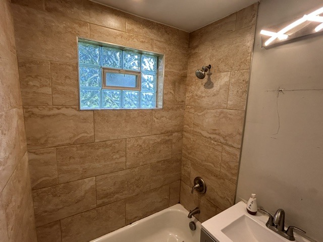 Gallery Image 16