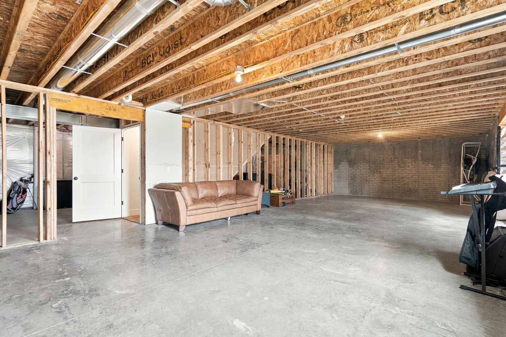 Gallery Image 17