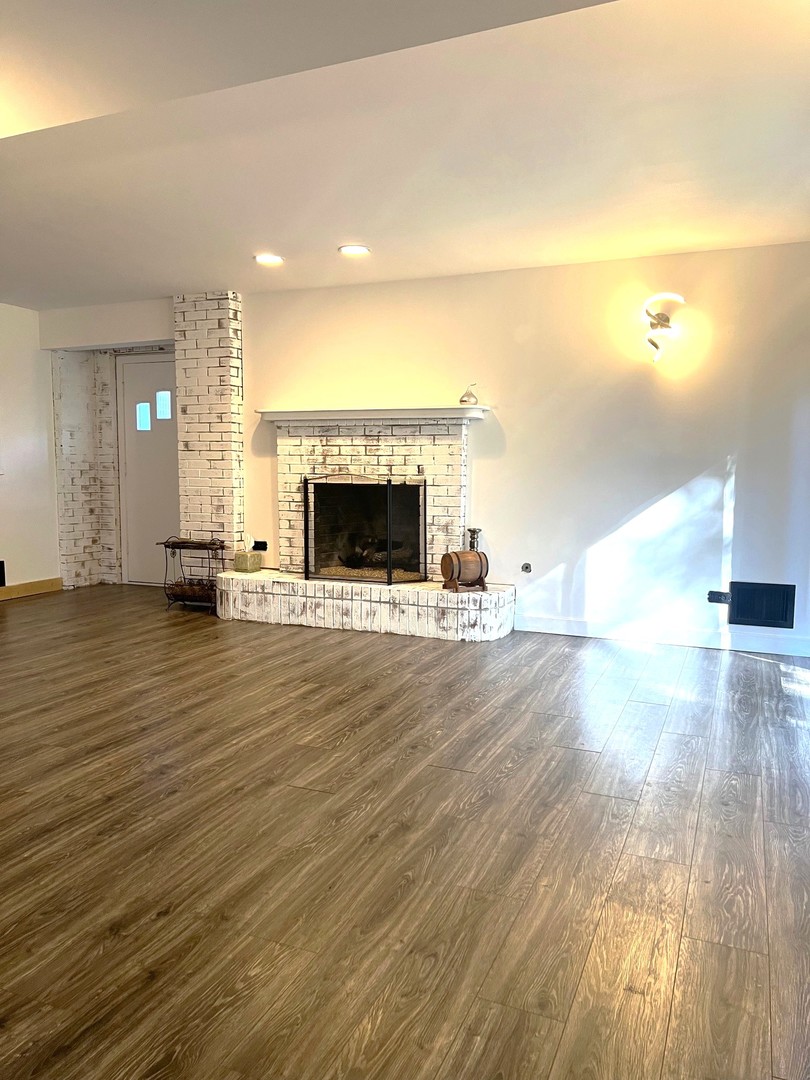 Gallery Image 16