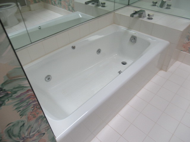 Gallery Image 16