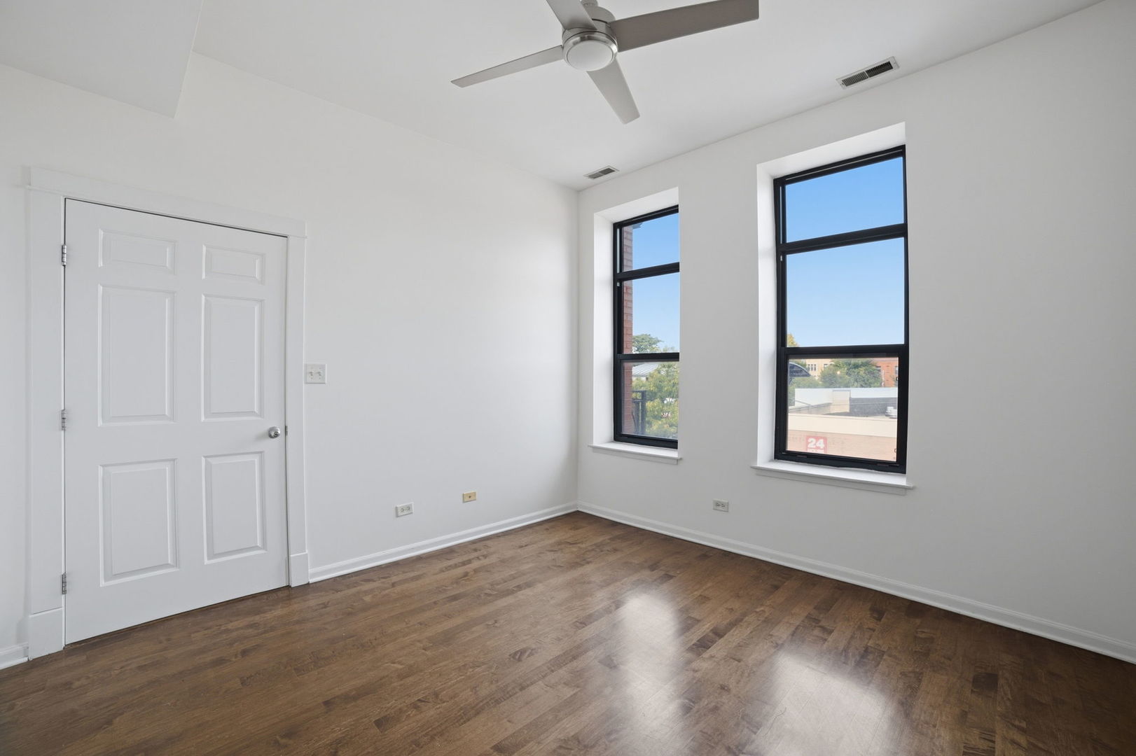 Gallery Image 18