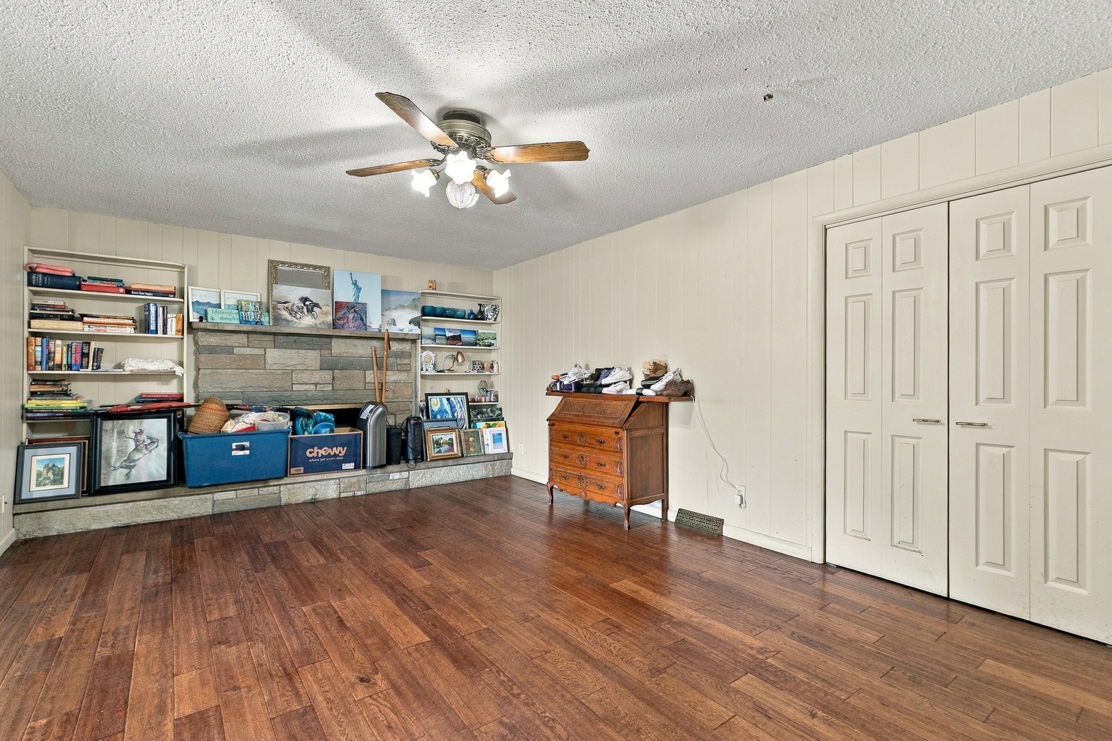Gallery Image 15