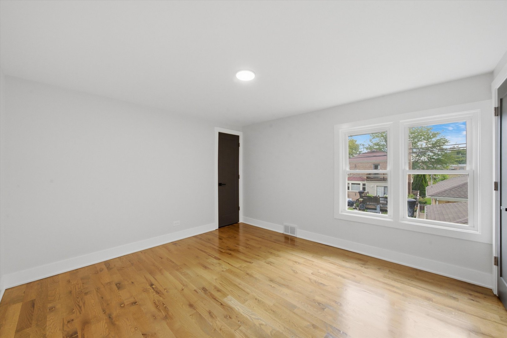 Gallery Image 19