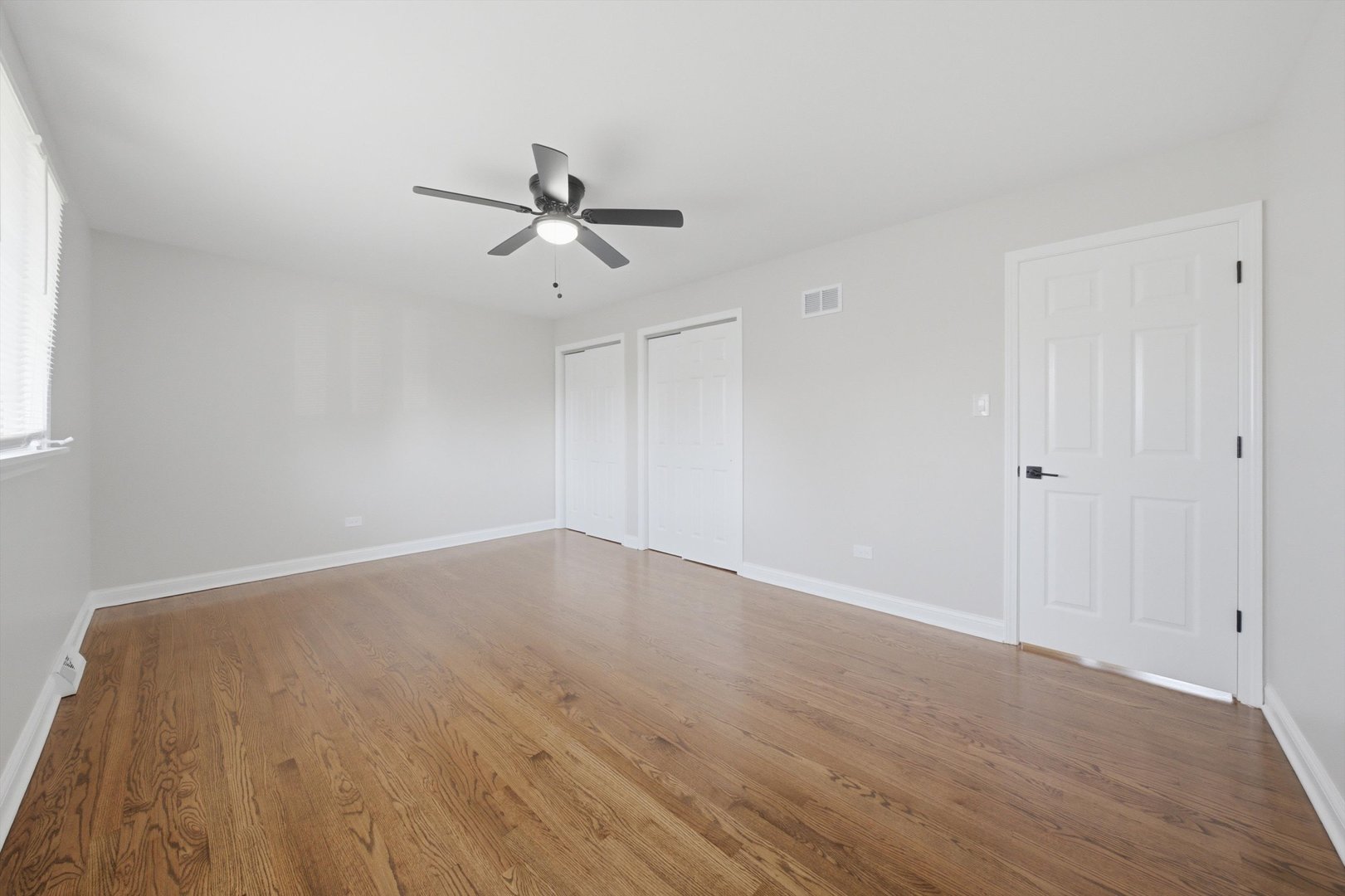 Gallery Image 19