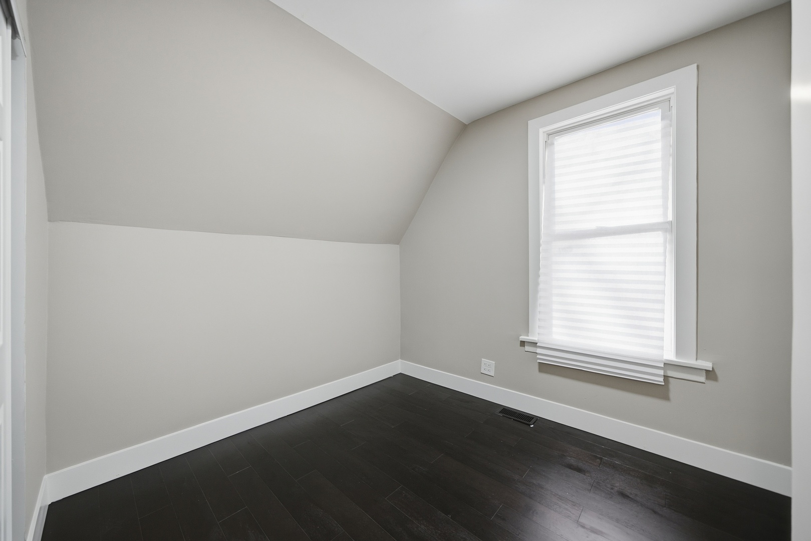 Gallery Image 19