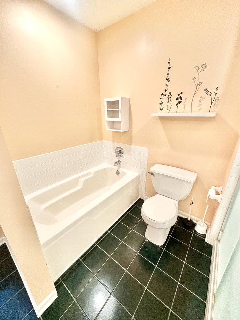 Gallery Image 13