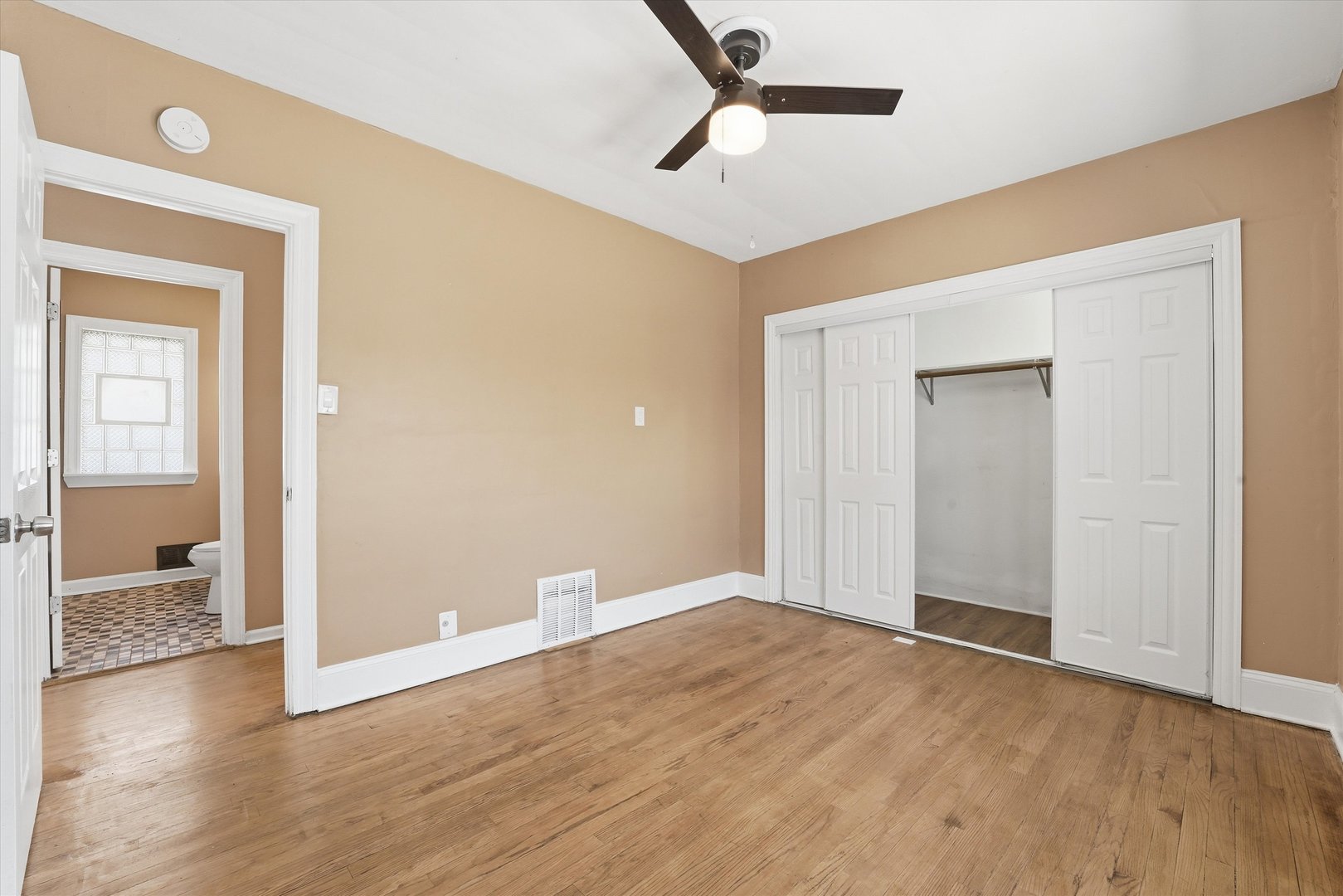 Gallery Image 14
