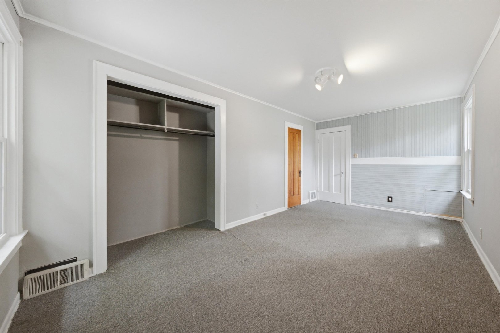 Gallery Image 19
