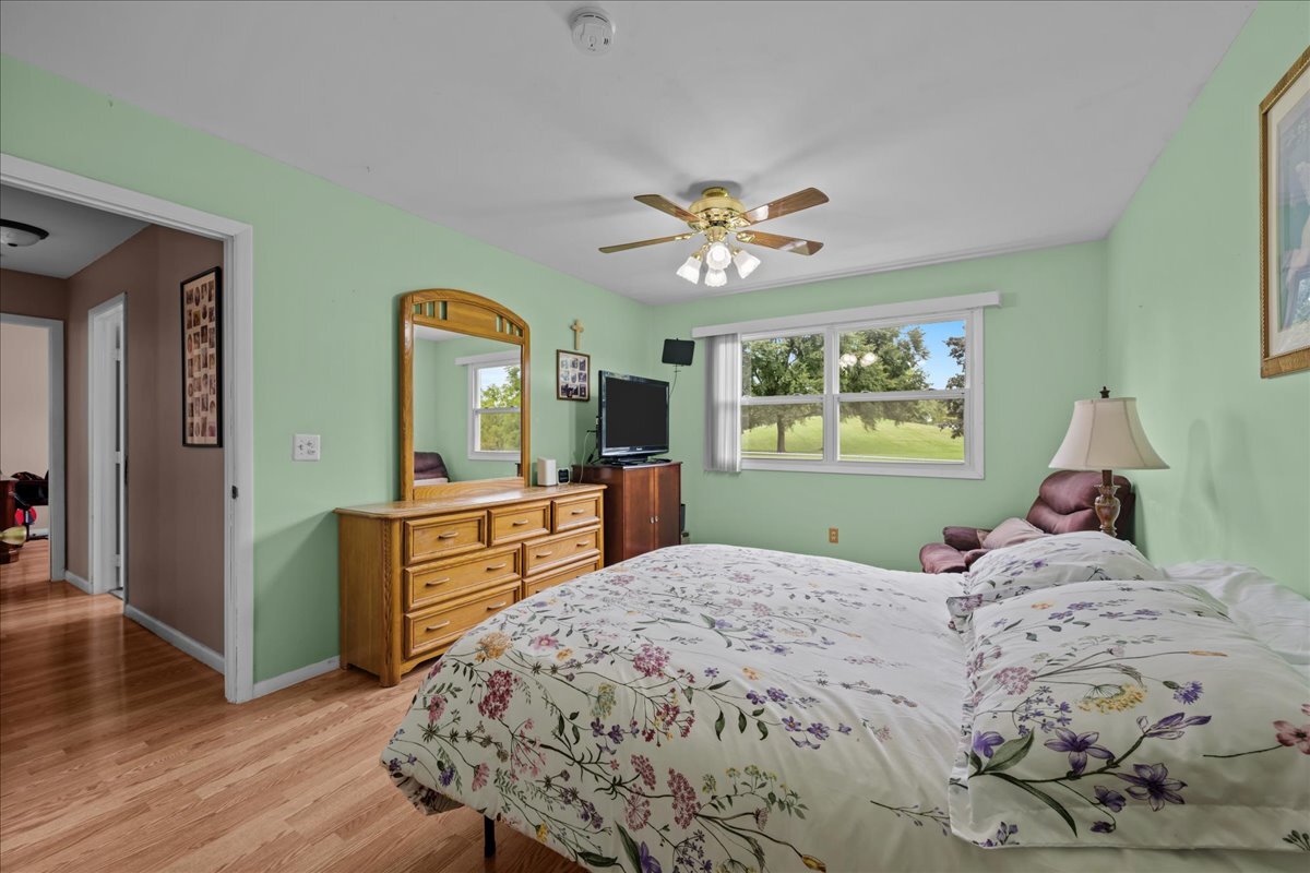 Gallery Image 19
