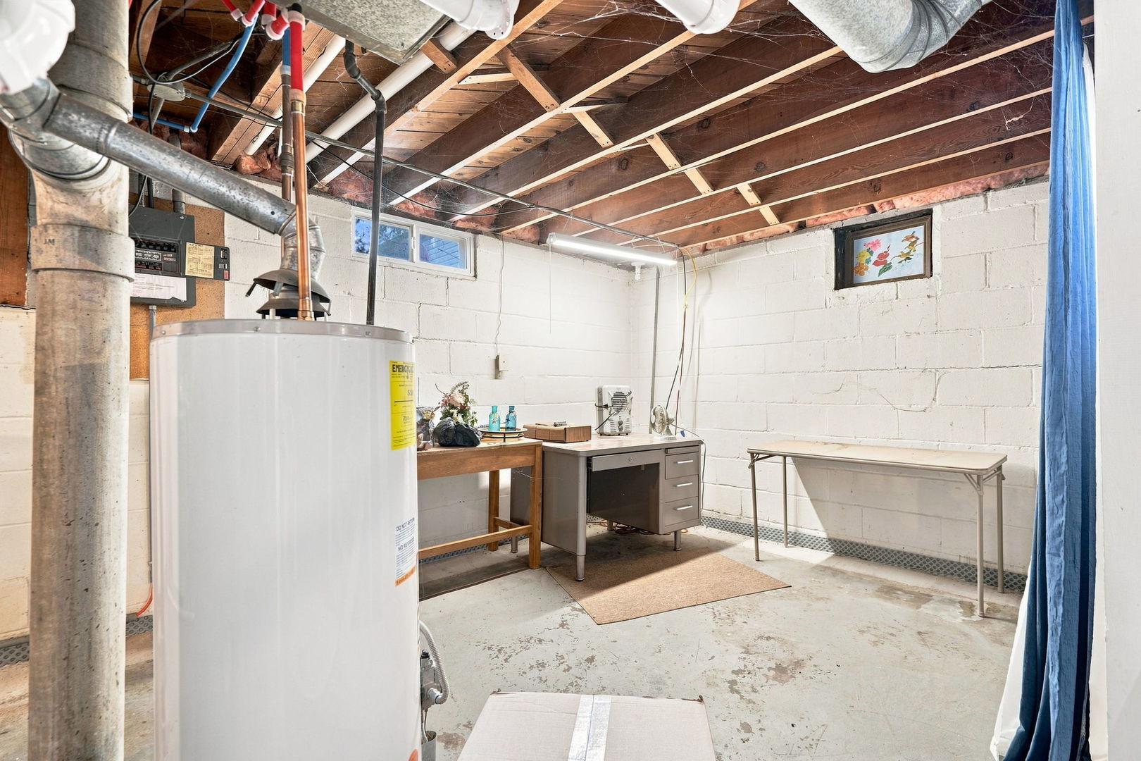 Gallery Image 16